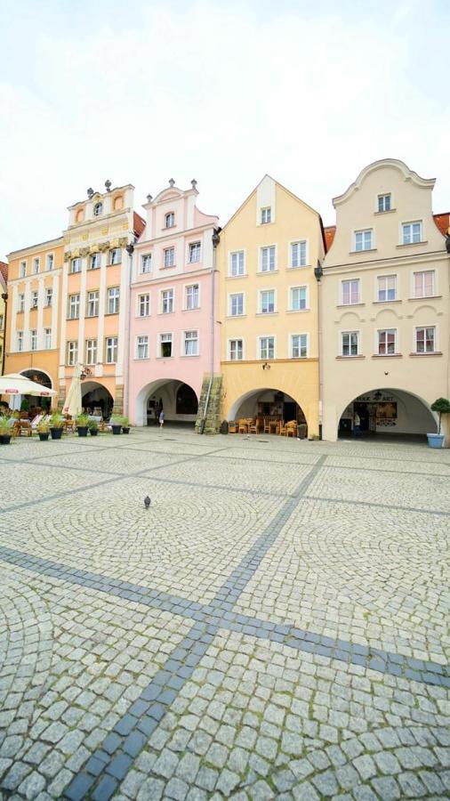Apartament Every Sky Plac Ratuszowy 51 Jelenia Góra Zewnętrze zdjęcie